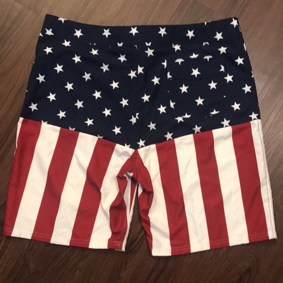 American Legacy - Patriotic swimwear/trunks - (NOT Lined) - Size 40 - NWOT - $28 - Picture 5 of 12